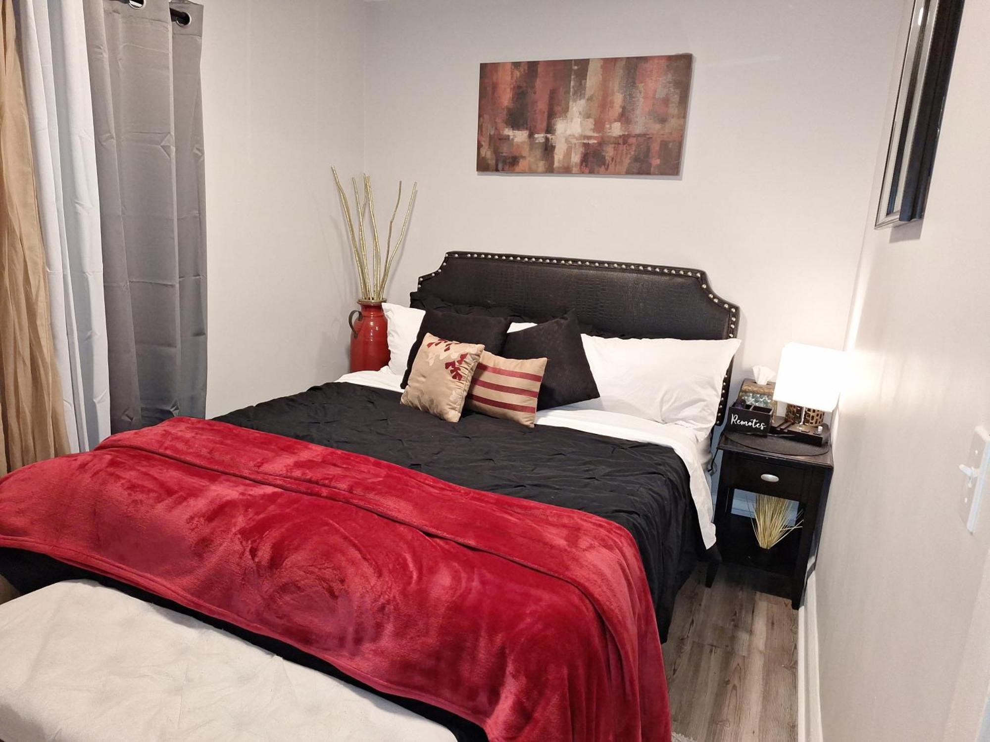 סיינט פול St Paul Fry Street Den Suite#1 מראה חיצוני תמונה